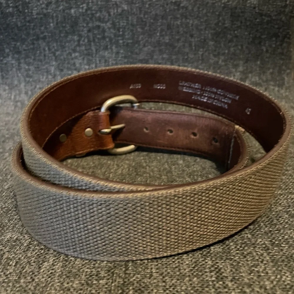 Carhartt Leather and Webbed Nylon Moss Green Belt 42
